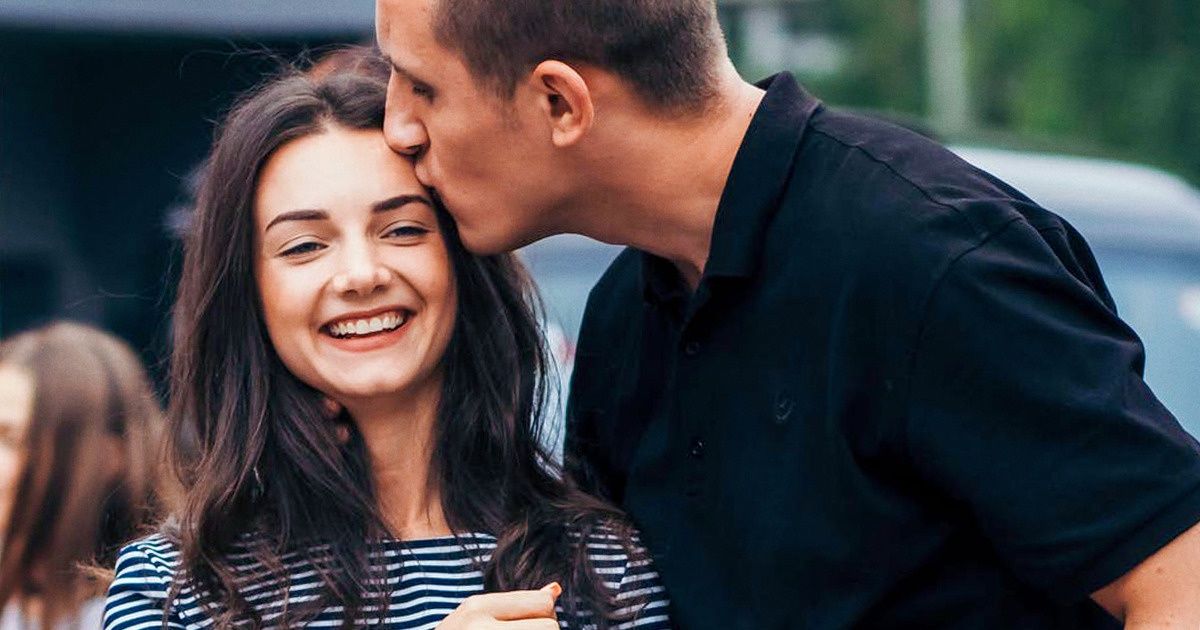 Мужчина, который счастливо женат уже 44 года, раскрыл сыну секрет крепких и долгих отношений