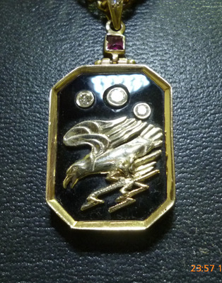 Комментарий с изображением на AdMe.Media