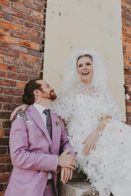 Комментарий с изображением на AdMe.Media