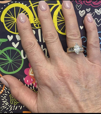 Комментарий с изображением на AdMe.Media