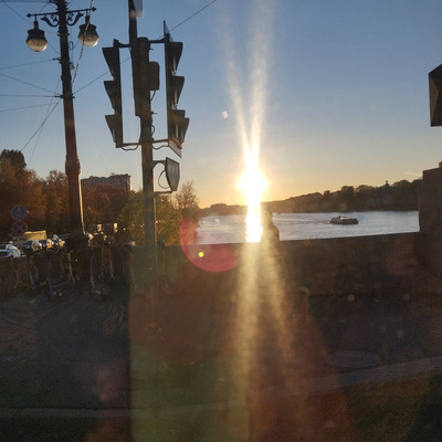 Комментарий с изображением на AdMe.Media