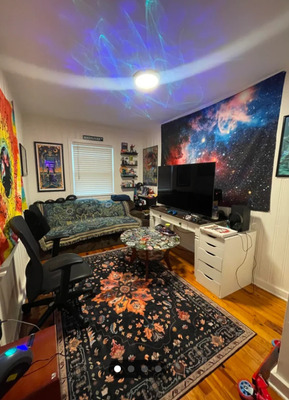 Комментарий с изображением на AdMe.Media