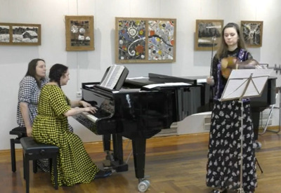 Комментарий с изображением на AdMe.Media