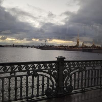 Комментарий с изображением на AdMe.Media