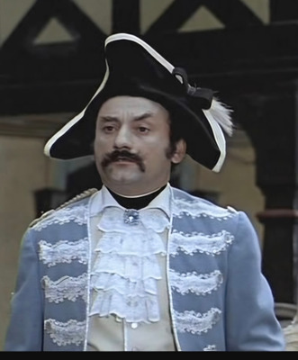 Комментарий с изображением на AdMe.Media