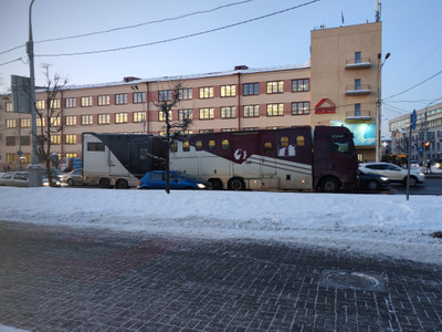 Комментарий с изображением на AdMe.Media