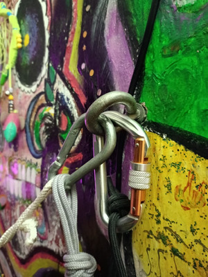 Комментарий с изображением на AdMe.Media