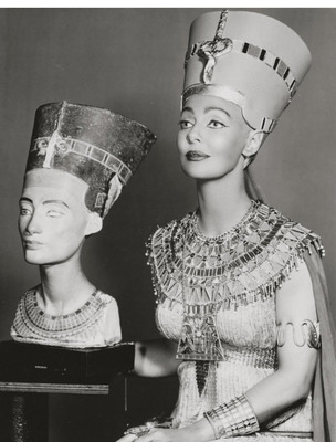 Комментарий с изображением на AdMe.Media