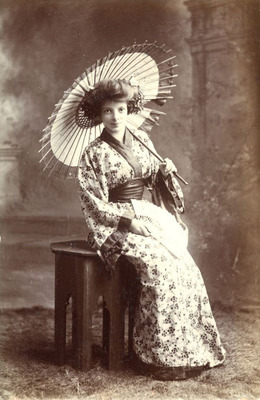 Комментарий с изображением на AdMe.Media