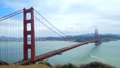 Комментарий с изображением на AdMe.Media