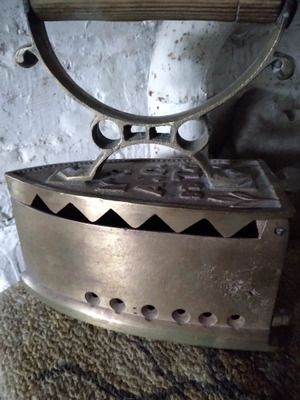 Комментарий с изображением на AdMe.Media