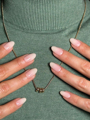 Комментарий с изображением на AdMe.Media