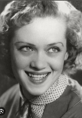 Комментарий с изображением на AdMe.Media