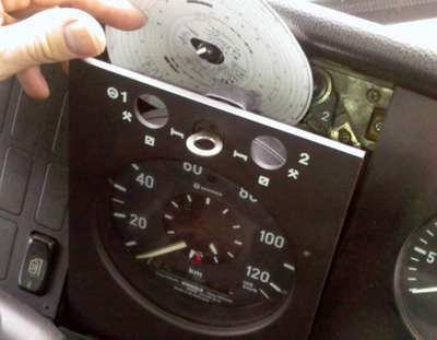 Комментарий с изображением на AdMe.Media