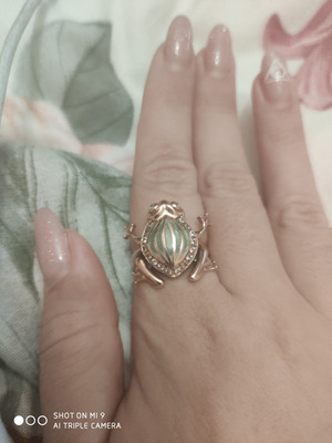 Комментарий с изображением на AdMe.Media