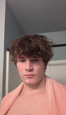 Комментарий с изображением на AdMe.Media