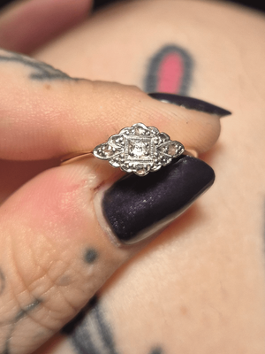 Комментарий с изображением на AdMe.Media