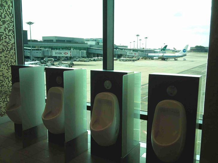 20 доказательств того, что аэропорт — это отдельный мир со своими правилами