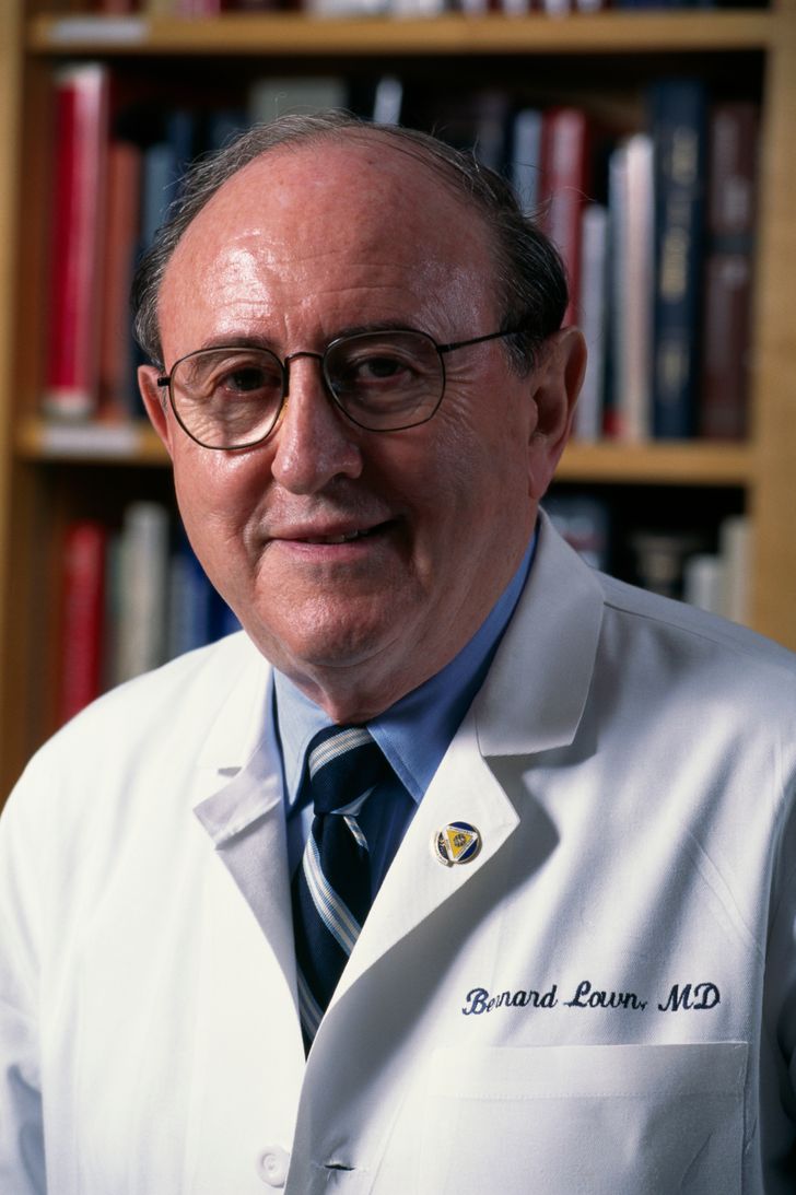 Доктор 1990. Доктор Бернард Лаун. Бернард Лаун фото. American Doctor.