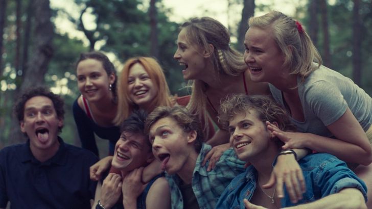 7 Новых Сериалов Этого Лета Adme Ru 7 Новых Сериалов Этого Лета Adme Ru