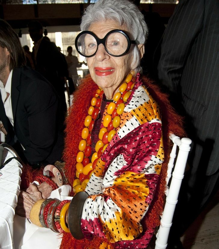 История «престарелой старлетки» Айрис Апфель, которая в 97 лет подписала свой первый модельный контракт