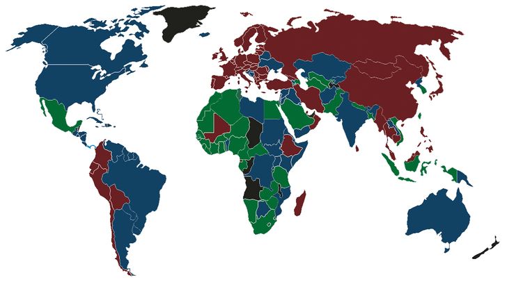 Паспорта мира бывают только четырех цветов, и вот почему