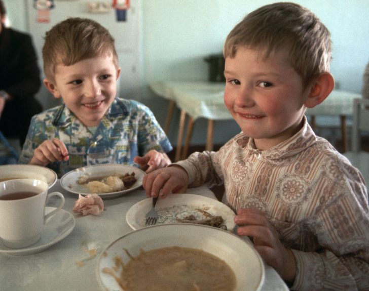 Как в нашей стране в советское время появились 5-дневные детские сады — на радость родителям и детям на беду