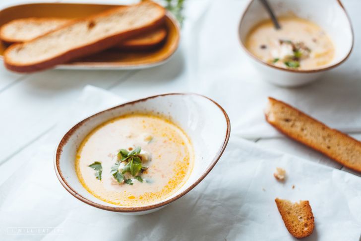 Гороховый суп с мясом и сухариками, рецепт классический