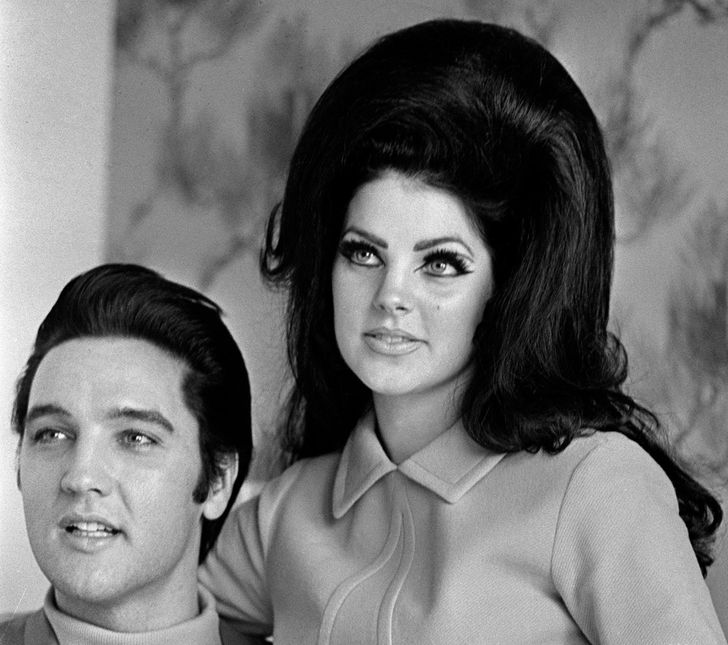 Как жила жена Элвиса Пресли и почему ей запрещалось появляться перед мужем без макияжа и прически